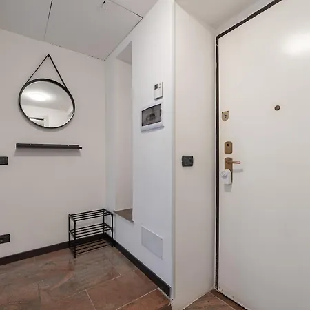 Apartment 20 Minutes By Metro From The Centre Of Milan